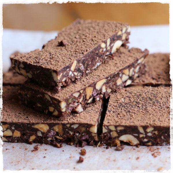 Raw chocolate brownies