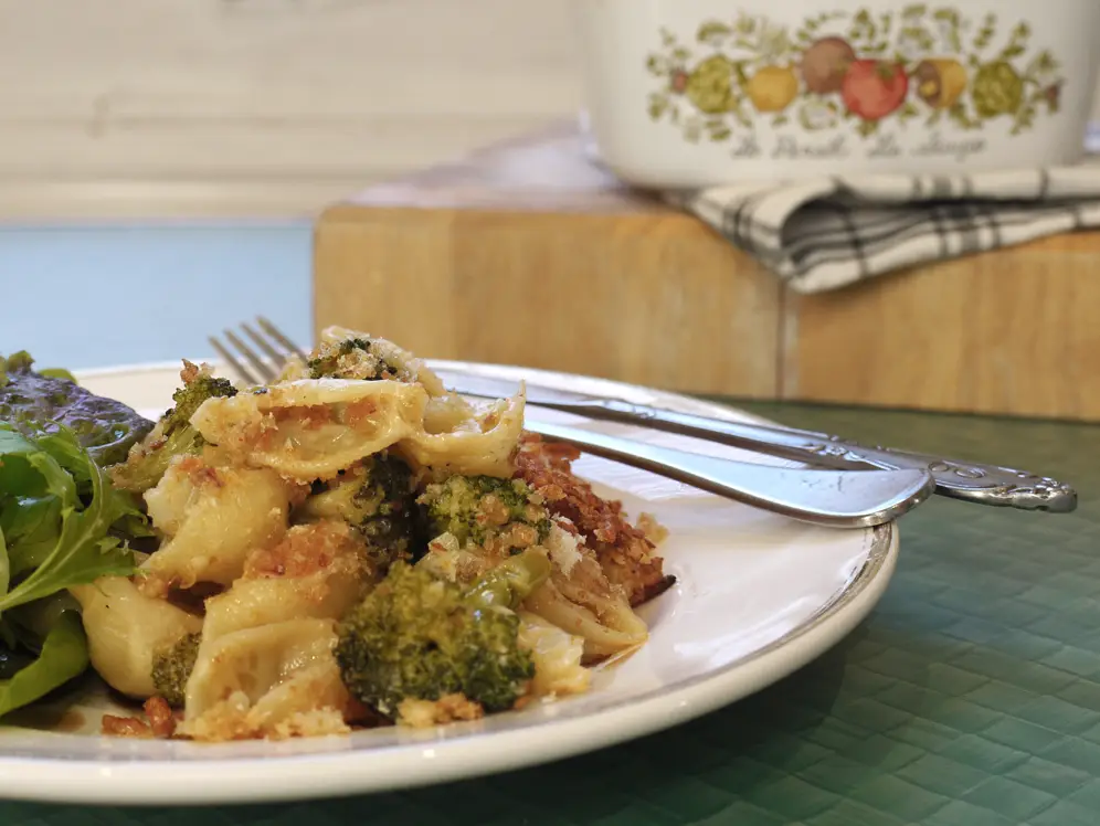 Cheesy Broccoli and Leek Pasta Bake - CERES Fair Food