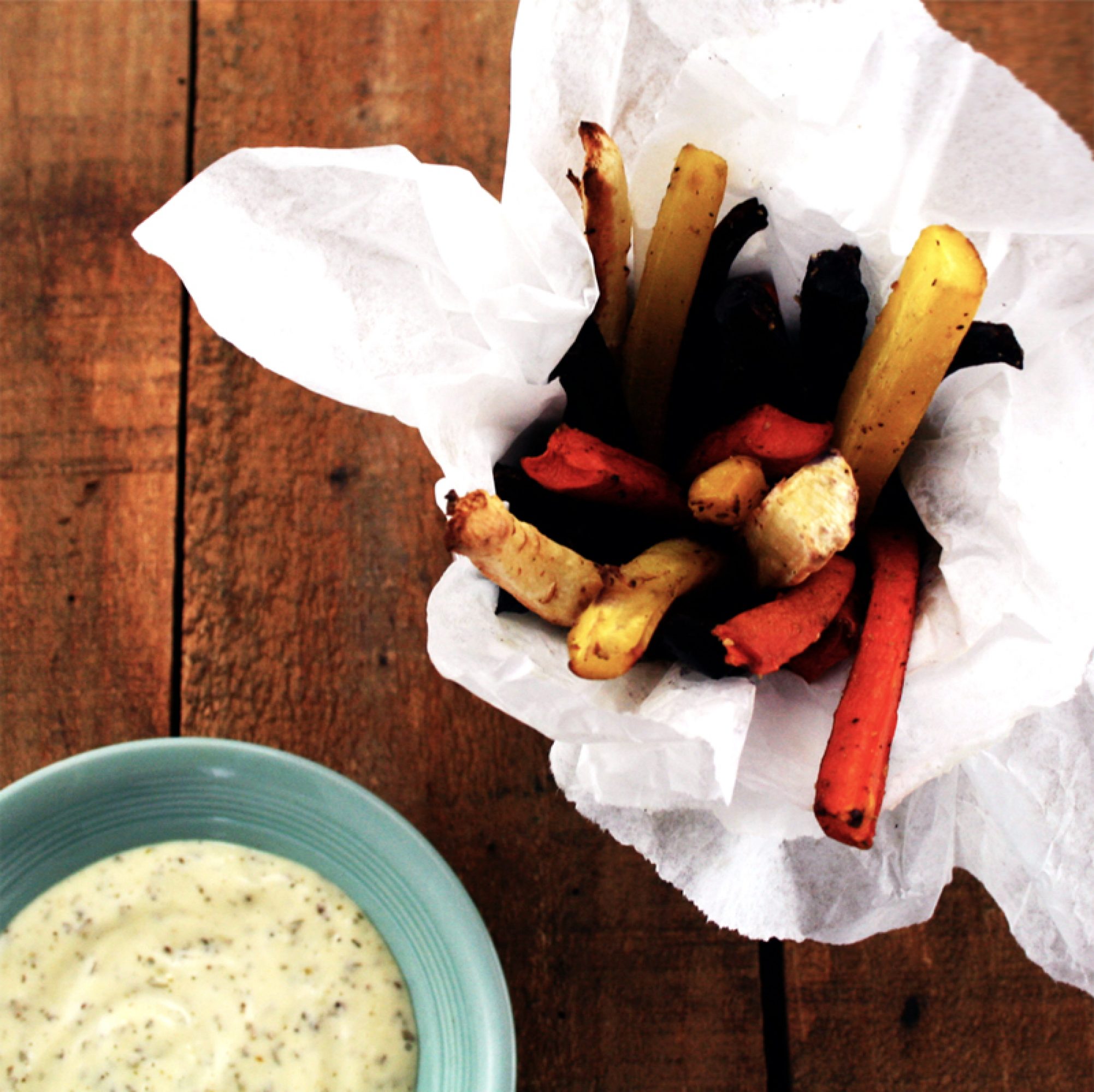 Multicoloured Oven-baked Carrot Fries