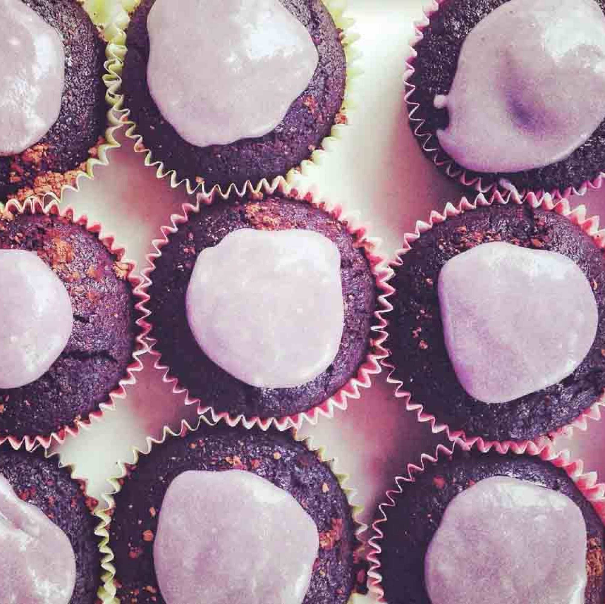 vegan_beetroot_cupcakes