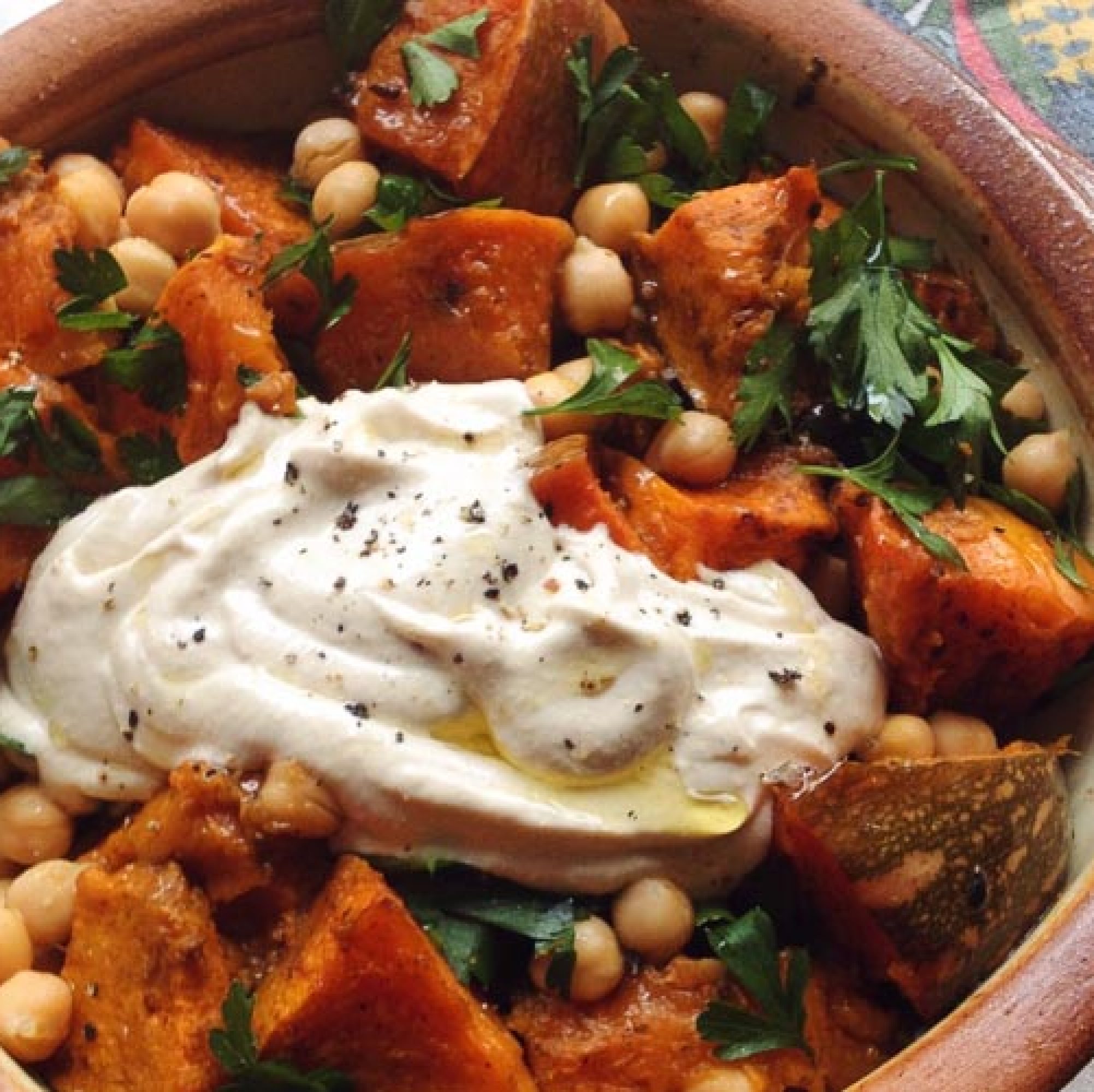 Spiced pumpkin chickpeas with tahini yoghurt