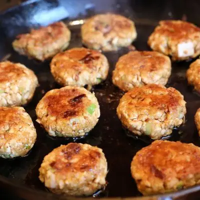 Teriyaki Tofu Burgers - CERES Fair Food