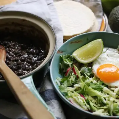 Spicy black beans