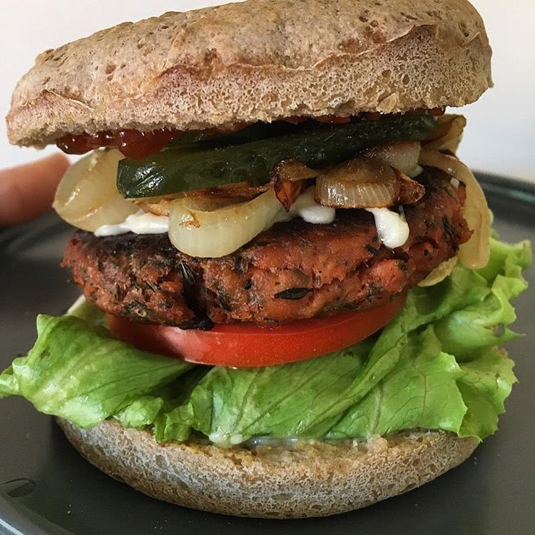 Mighty burger pic via plantieats