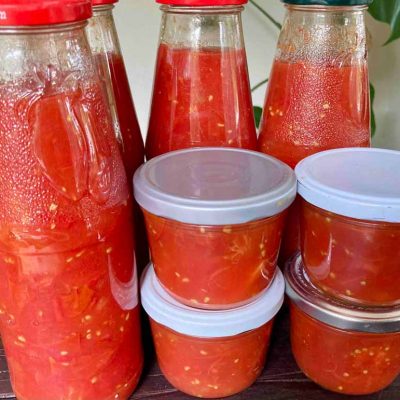 Easy Tomato Passata