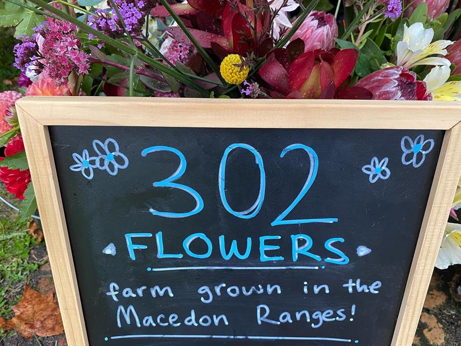 302_Flower_Farm_Sign-flowers - CERES Fair Food 302 Flower Farm