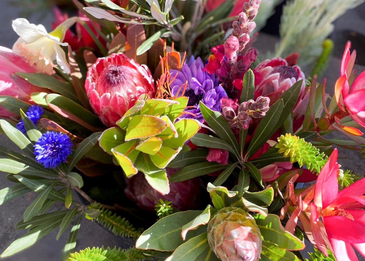 302_flower_farm_mixed - CERES Fair Food 302 Flower farm bunches