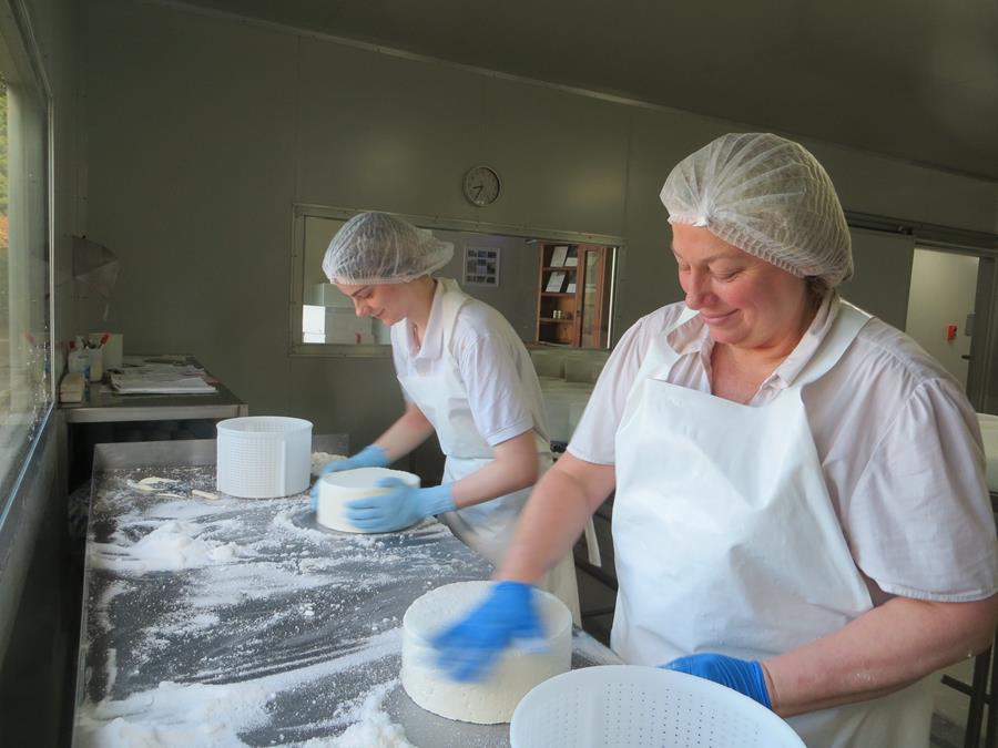 Cheesemakers at Berrys Creek Cheese Co