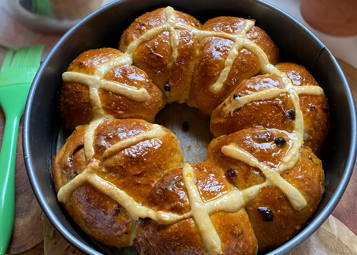 Hot Cross Buns 12 - CERES Fair Food