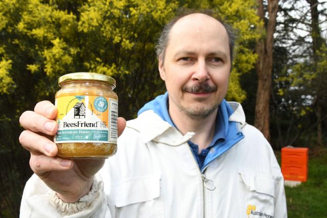 C - CERES Fair Food Lazlo, BeesFriend local honey, Berwick