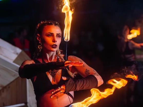 SolsticePerformer - CERES Fair Food CERES Solstice Performer